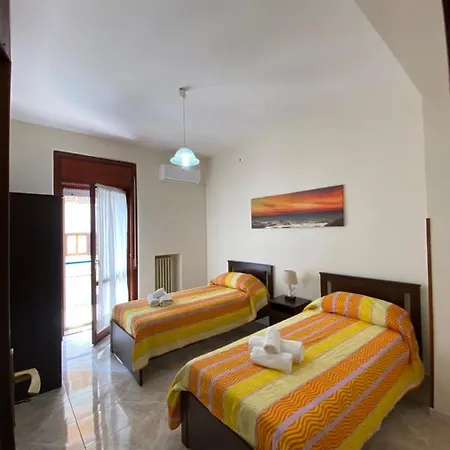 Near Storic Center * Tropea